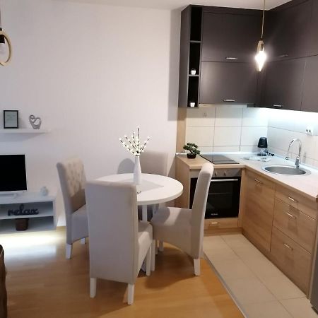 Emili Apartman Jagodina Kültér fotó