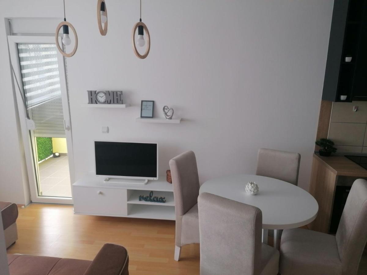 Emili Apartman Jagodina Kültér fotó