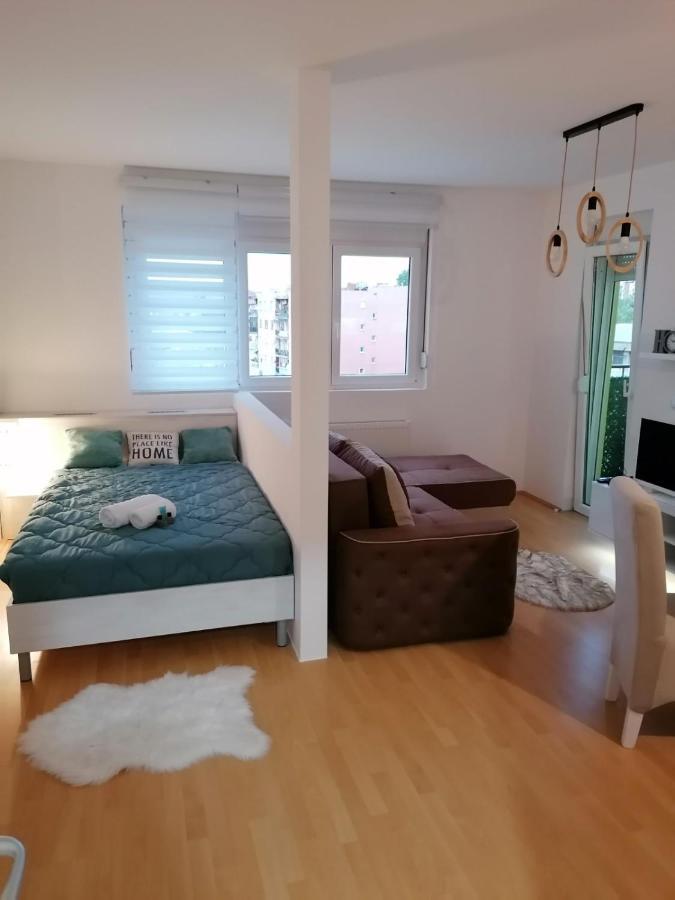 Emili Apartman Jagodina Kültér fotó