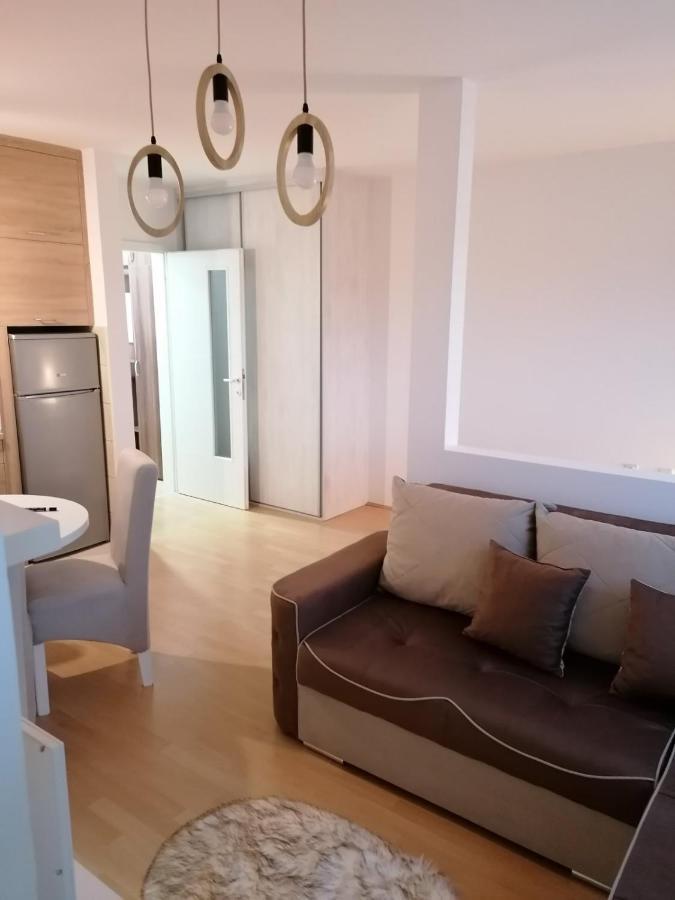 Emili Apartman Jagodina Kültér fotó